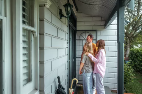 Neighbours on doorstep