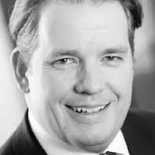 Colin Bloom